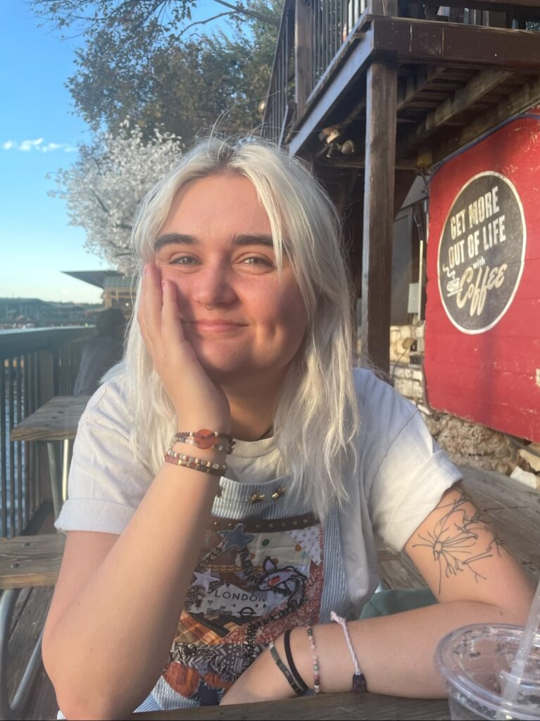 Avery FNDcourage Volunteer