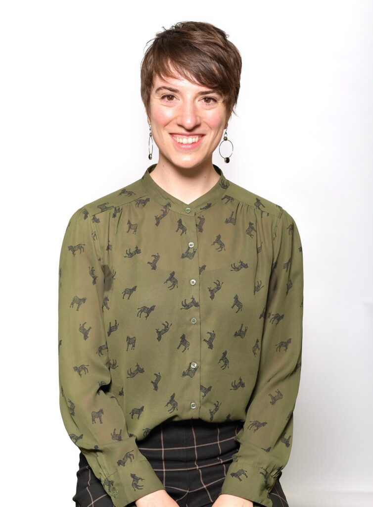 Louise FNDcourage Volunteer