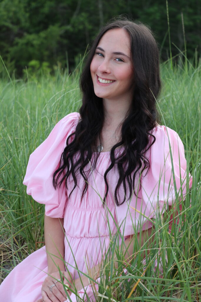 Ella FNDcourage Volunteer